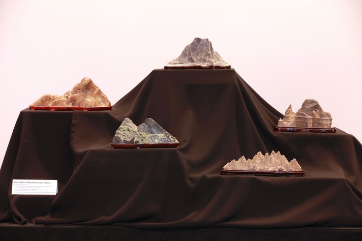 Five Distant Mountain view stones (63e, f, b, c, d)